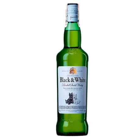 Whisky Black and White 8 Años Botella x 700 ml