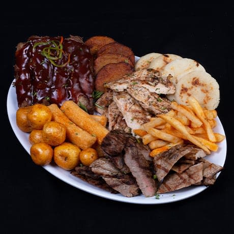 Picada de carnes mixtas